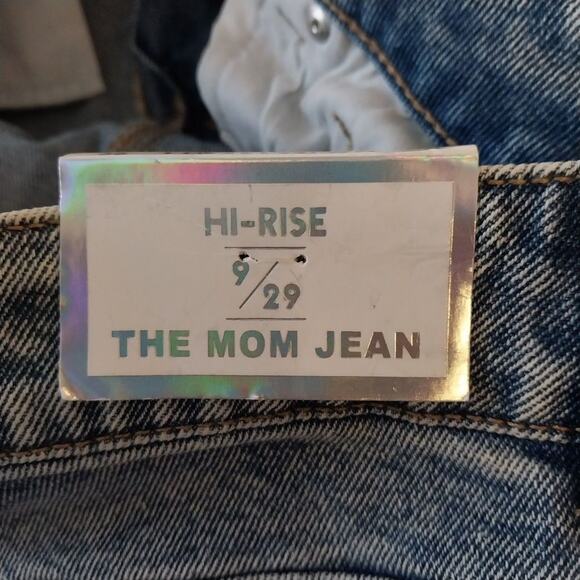 Tinseltown NWT Jeans Size 9/29 Blue Hi Rise Mom Denim Distressed Casual - Picture 7 of 13